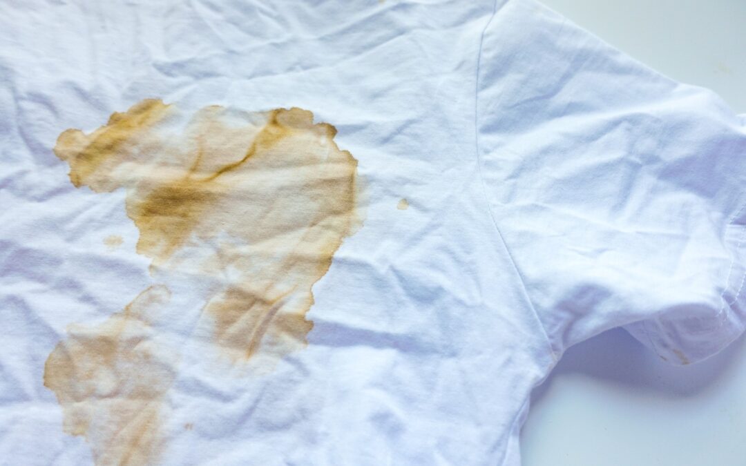 Set-in Stains vs. Regular Clothing Stains: Things You Should Know About